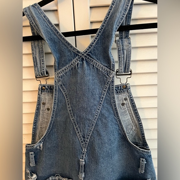 CarMar Medium Overall Shorts Blue Denim Jean Destroyed Distressed - Picture 7 of 7